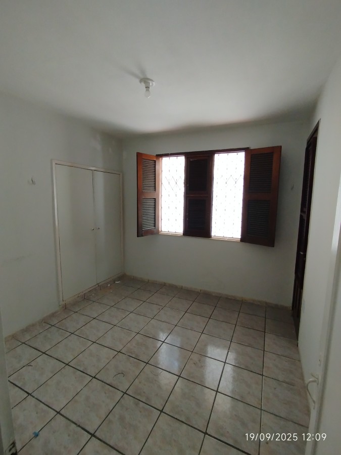 Casa, 4 quartos, 200 m² - Foto 13