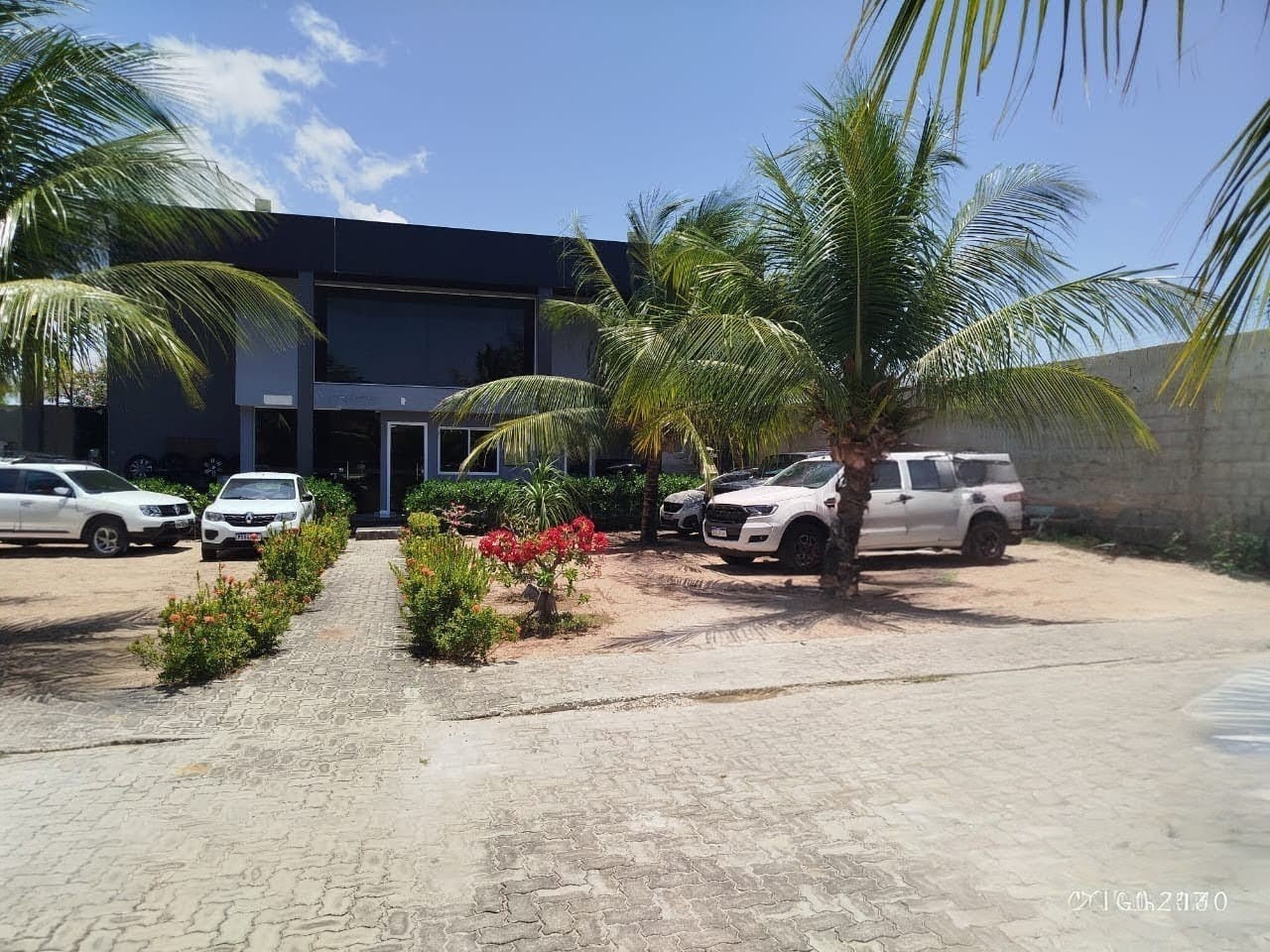 Prédio Inteiro - Foto 1