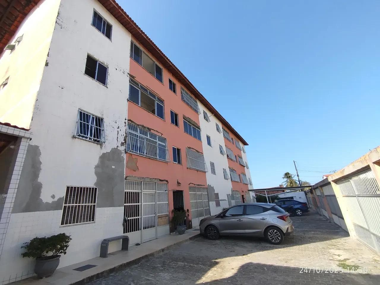 Apartamento na Rua J, 172, Icarai em Caucaia, por R$ 900/Mês - Viva Real