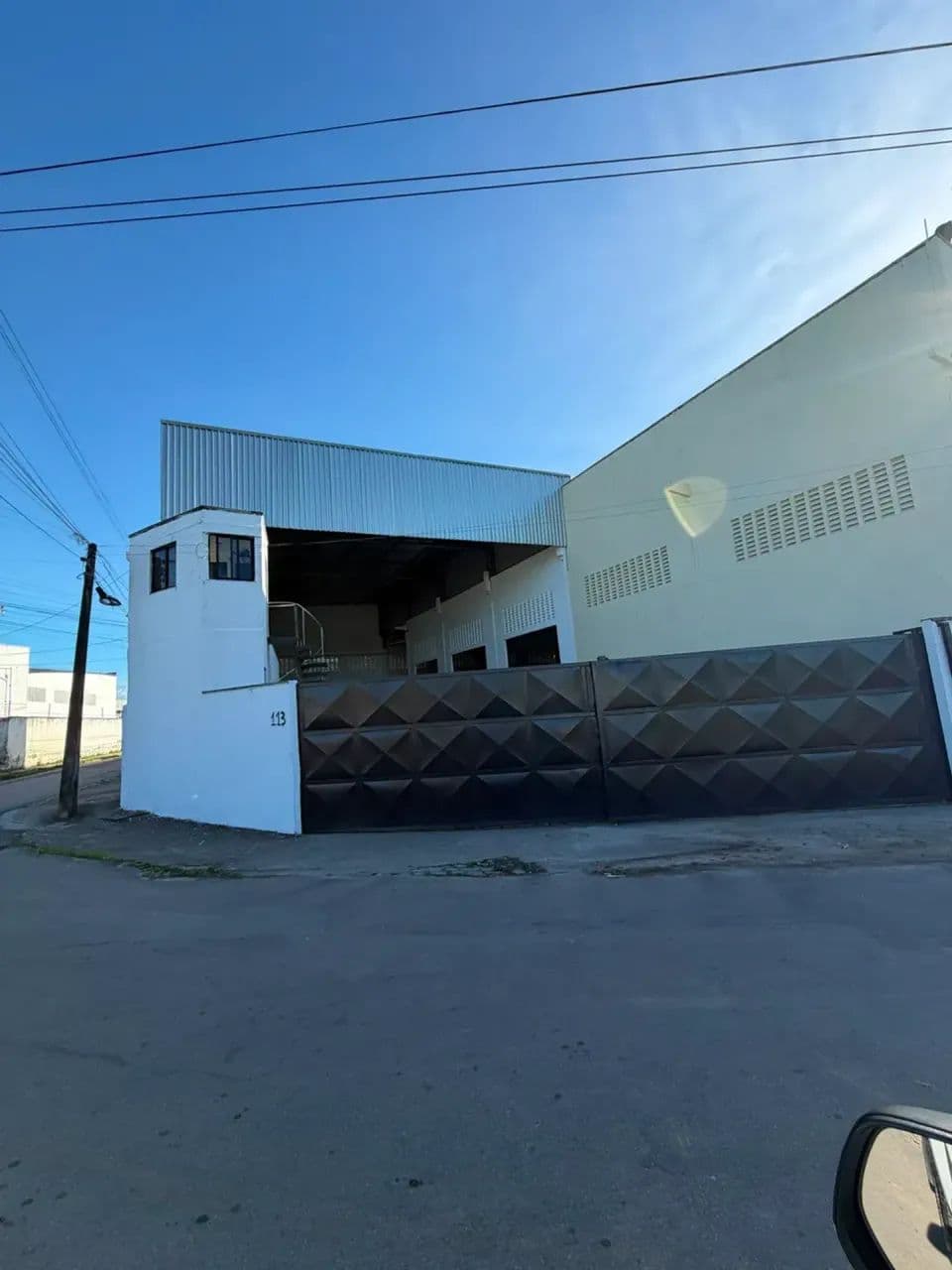 Galpão de 4.000m² para Alugar na BR-116 Doca, Escritórios e Estacionamento