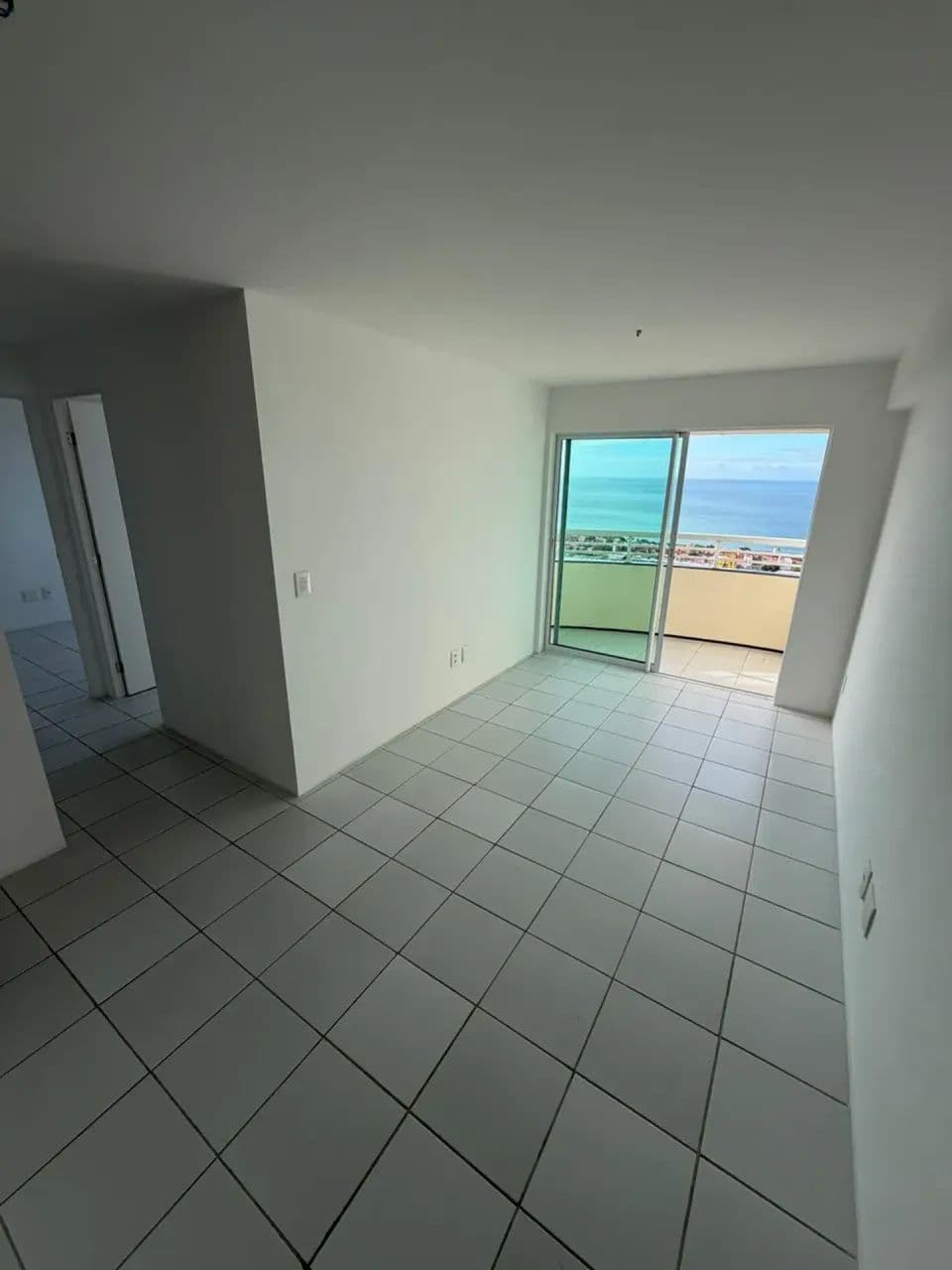 Apartamento à Venda No Ed. Cidade Andar Alto