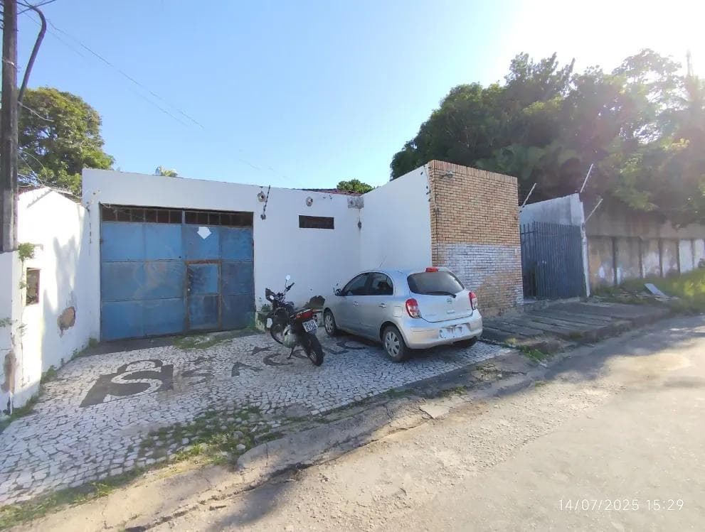 Galpão/Depósito/Armazém na Rua Gentilândia, 131, Jangurussu em Fortaleza, por R$ 8.000/Mês - Viva Real