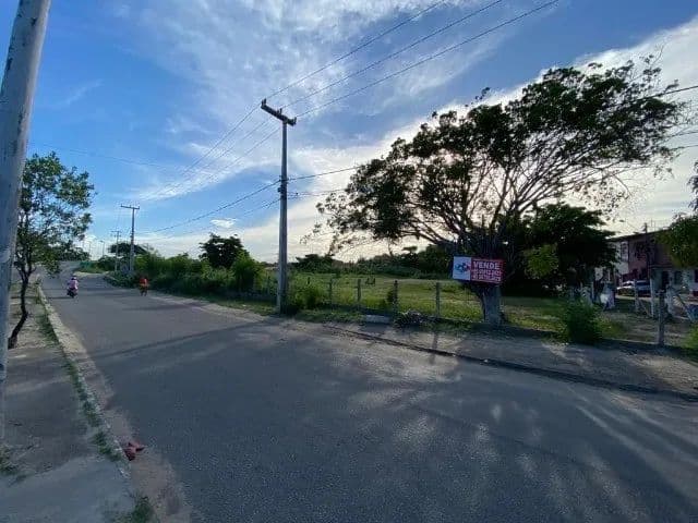 Vende-Se Terreno Na Messejana com 2408m²