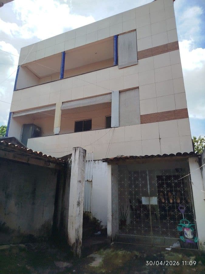 Imobiliaria Iguatu Trás Este Prédio Residencial Para Venda EM MaracanaÚ - 6FQ99Q